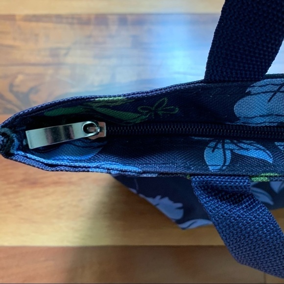 American Travel Luggage & Bags Hawaii - Picture 4 of 5